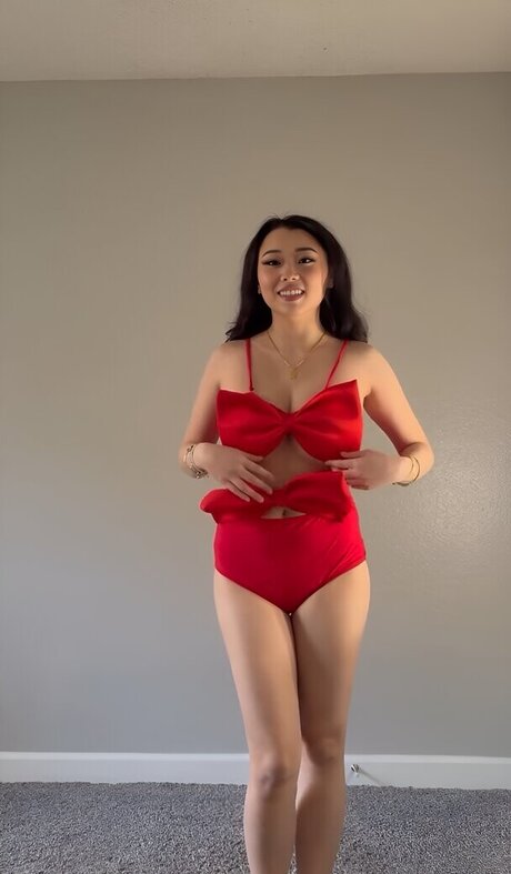 Katelyn Young naked on onlyfans