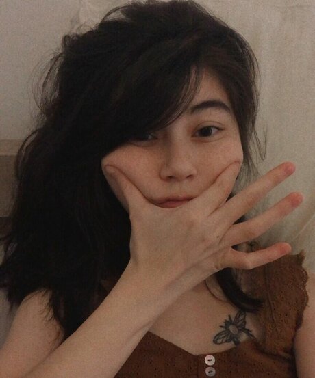 Path Wei_ on onlyfans