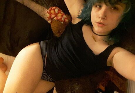 Riley Ramone leaked onlyfans content