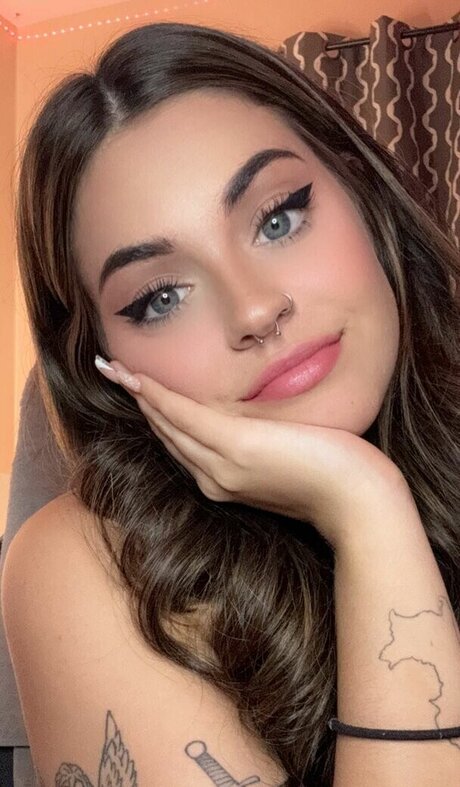 Valerie Lepelch onlyfans leaked