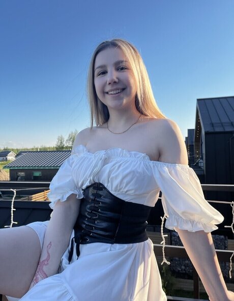 judy blooms onlyfans post