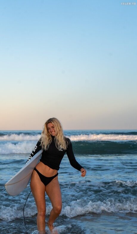 Emmi Schmidt leaked onlyfans nudes