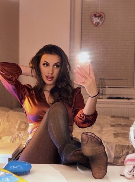 Angiii 55 sex tape onlyfans