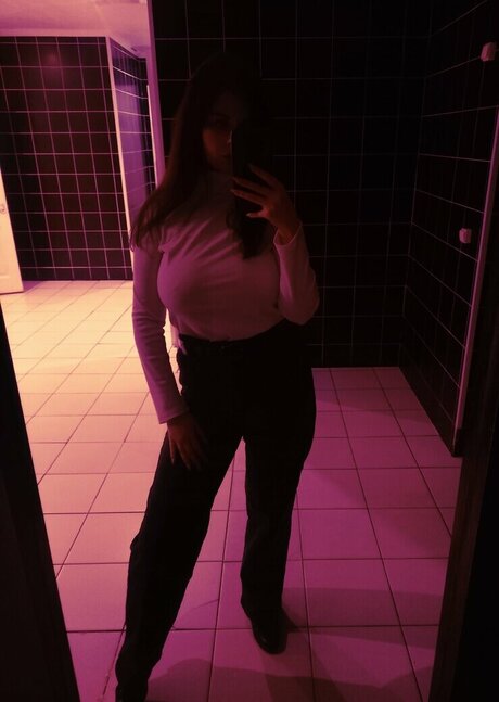 Zhukovachris onlyfans photos