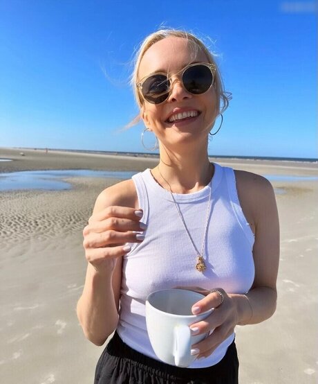 Janin Ullmann onlyfans mega