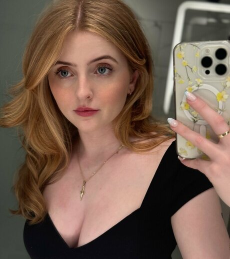 Krysttl porn onlyfans