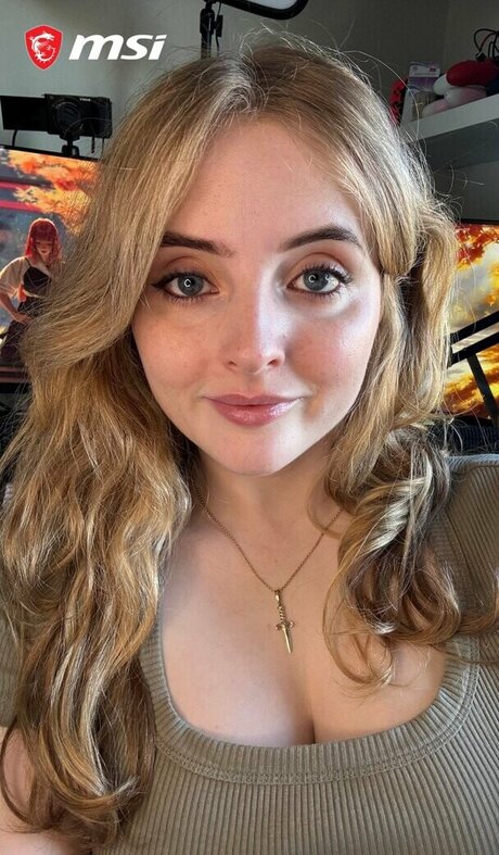 Krysttl leaked nudes onlyfans