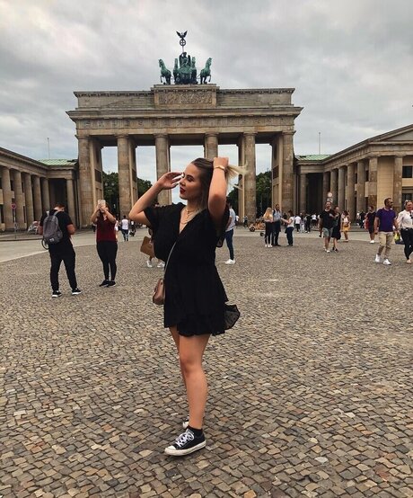 glasses onlyfans adult candids