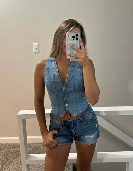 Llyssa Nichole only fans review