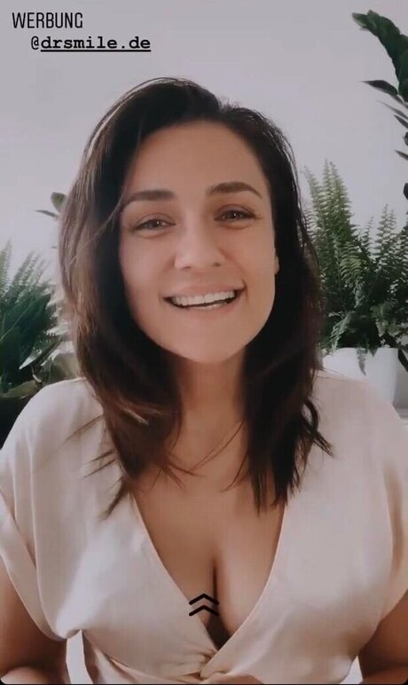 Regina Hixt onlyfans leaks nude