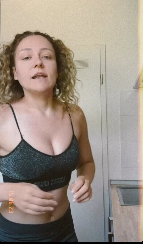 Regina Hixt new onlyfans leaks