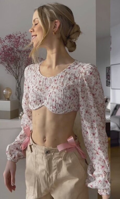 gym influencer onlyfans adult photo