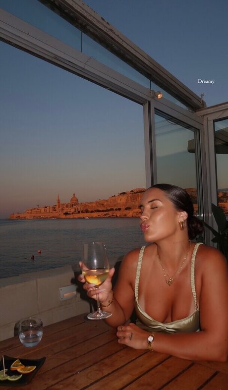 Kelsie Faith Thomas onlyfans star