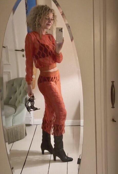 Aline von Drateln nude onlyfans