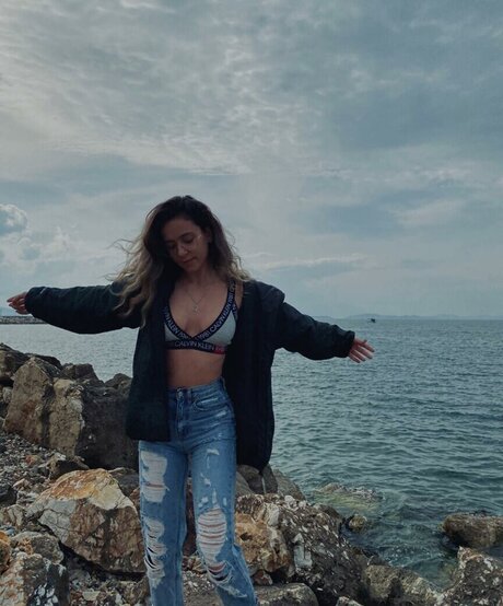 Ebrukzlyr Profile image