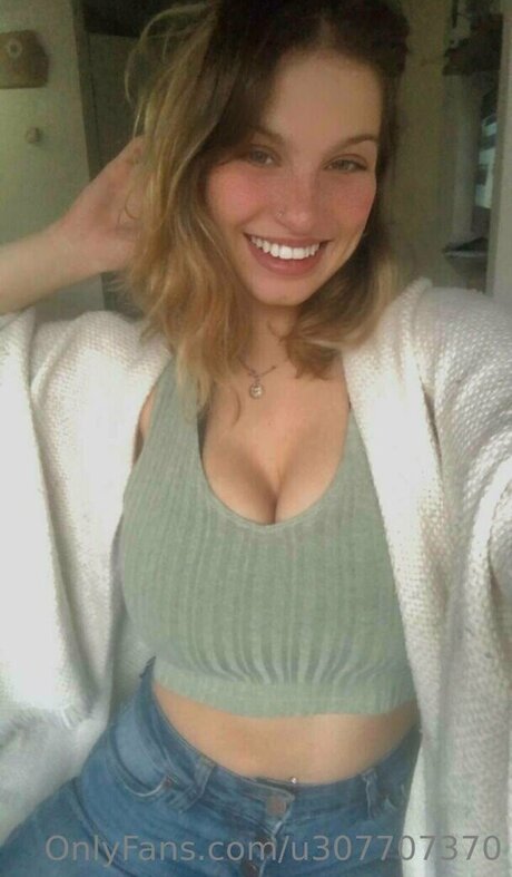 leasanz onlyfans content leaked