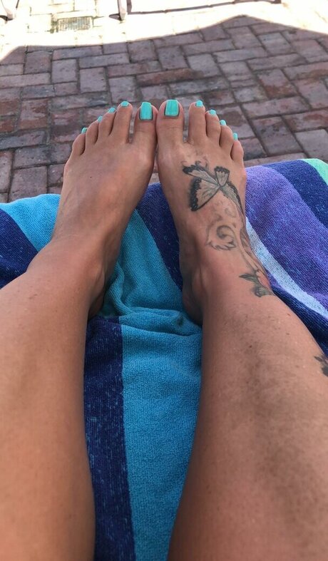 Emelh827 onlyfans leak nudes