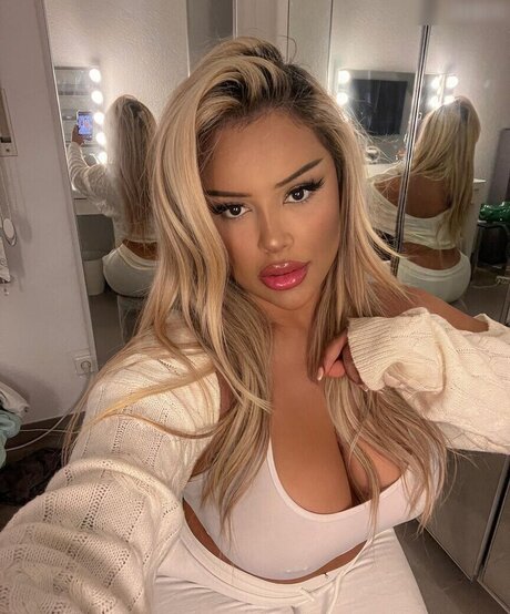 Nilufarsra onlyfans naked leaked