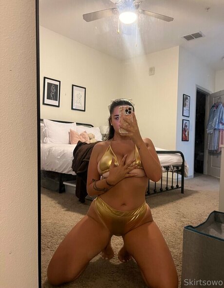 young ebony onlyfans exclusive self-portrait