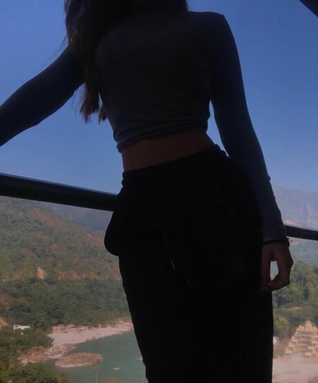 Pakhi Gadh only fans nudes