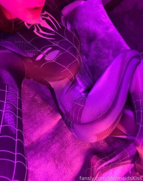 blonde midget onlyfans sexy illustration