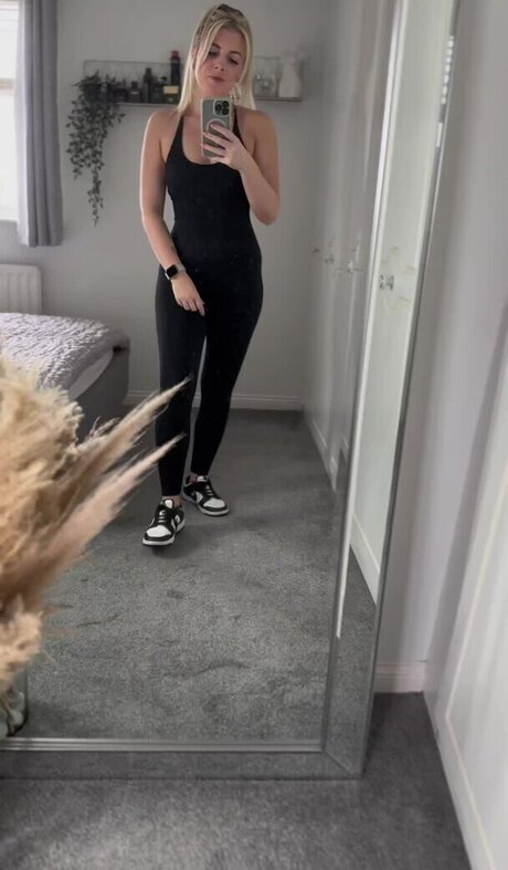 Emily Walters onlyfans photos