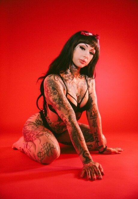 yourlilangeldoll nude only fans