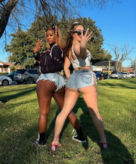 des suzanne leaked porn onlyfans