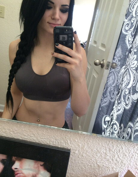 Saraya Jade Bevis leaked onlyfans free