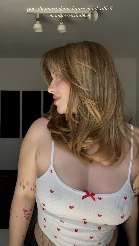 Luisa Fr h onlyfans topless