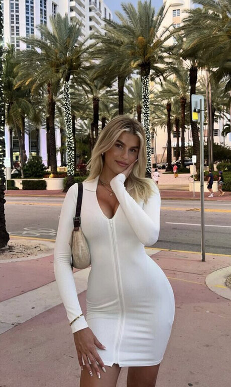 Sophie Schnur only fans nude leaks