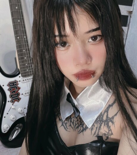 zems3lling only fans.