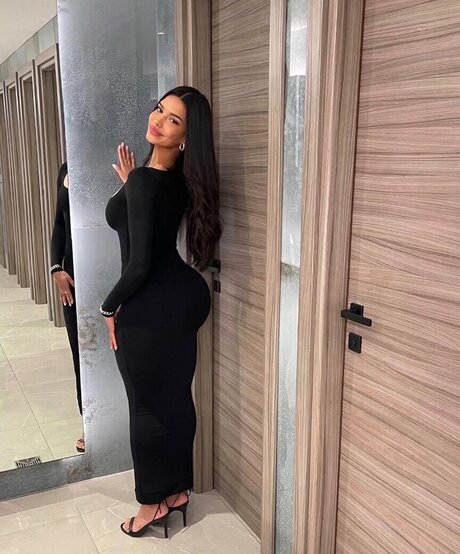 Kiana Dufour onlyfans nude leak