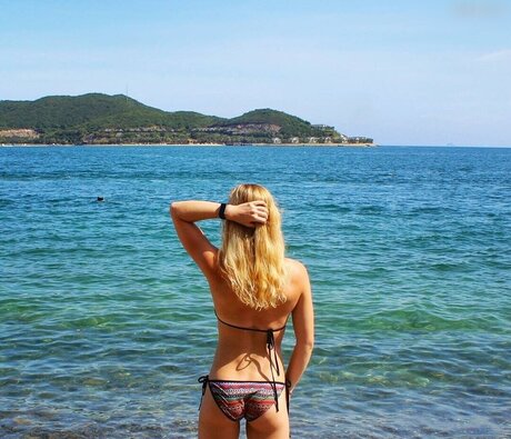 schokolove_ onlyfans post