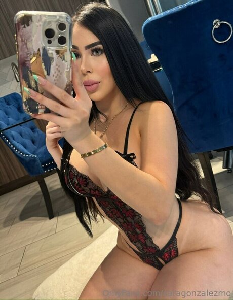 Sara Gonzales onlyfans model