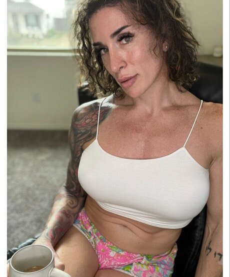 Gabbi Tuft onlyfans tits