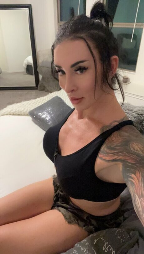 Gabbi Tuft onlyfans strip tease