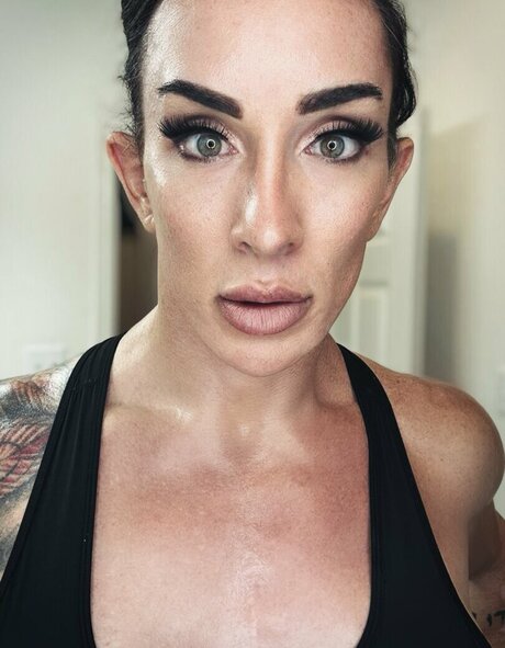 Gabbi Tuft nsfw onlyfans