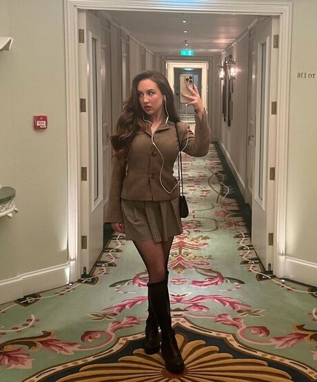 Jackie Frazey nude only fans leaks