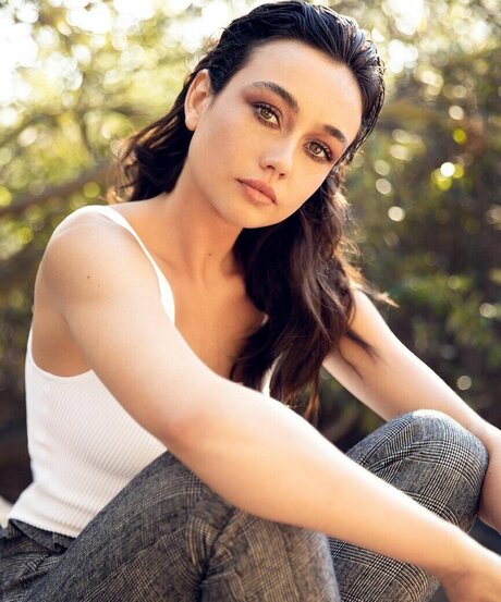 Sydney Chandler nude porn onlyfans