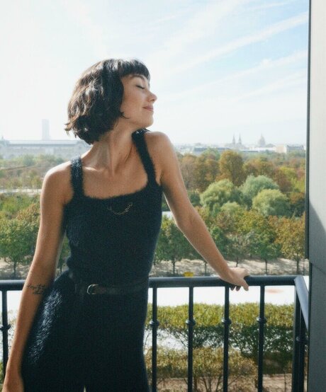 Sydney Chandler onlyfans xx