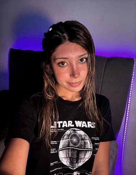 Maddie Olson topless onlyfans