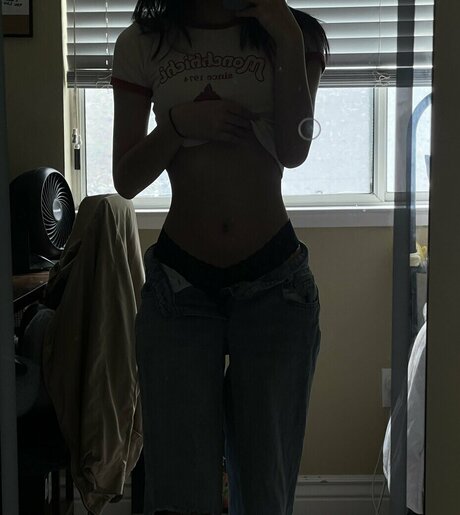 illumimathelie onlyfans desnuda