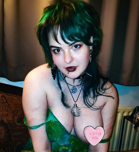 Pinegreentea onlyfans leaked nudes