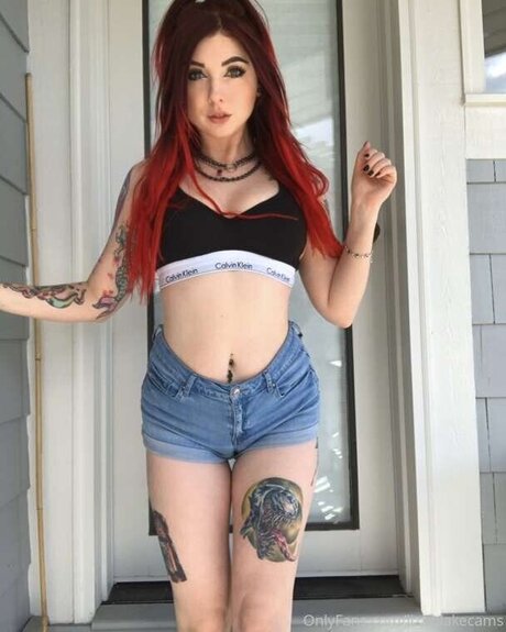 Lizzi Blake onlyfans archives