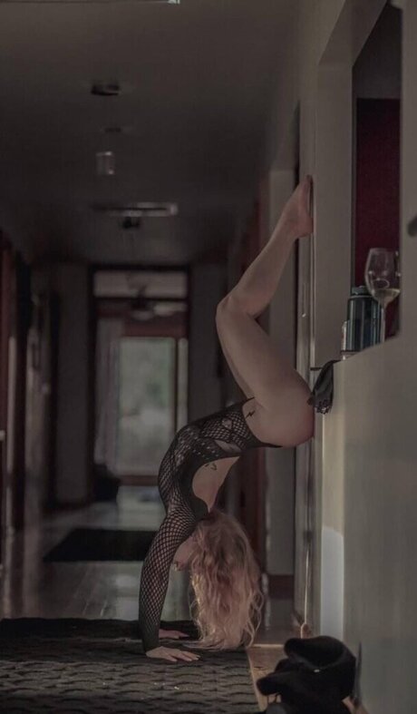 Eeeeinleigh onlyfans naked leaked