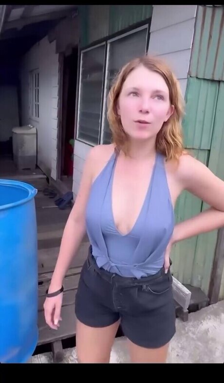 Iris Mareike Steen nude onlyfans