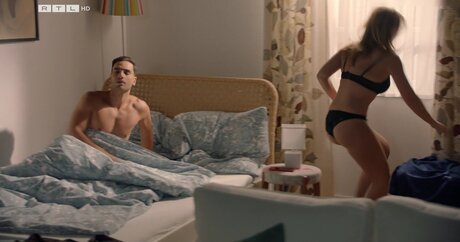 pregnant xxx onlyfans sex scene