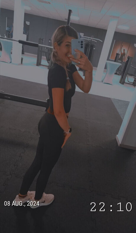 its sunny93 leaked onlyfans sex tape