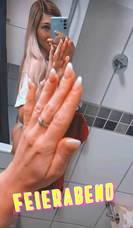 its sunny93 feet onlyfans